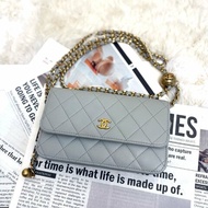 Chanel WOC 金球 淡灰綠色金扣 菱格紋 小羊皮