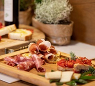 Montalcino: Vinyard Tour with Vertical Brunello Tasting