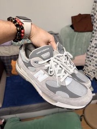 New Balance 992