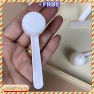 【FRDE LOW price】50/100pc 5g White Plastic Measuring Spoon Gram Scoop Food Baking Medicine Powder