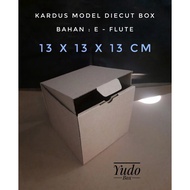 Cardboard box size 13 x 13 x 13 cm pizza diecut model