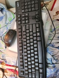 logitech k120 滑鼠加鍵盤