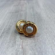 CHANEL vintage 香奈兒老香金色字母圓框×珍珠夾式耳環