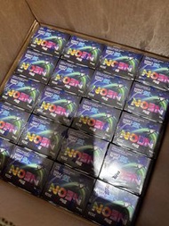 原箱 40盒 topps neon Disney