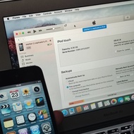 Apple iPod Touch 4th 8gb Lcd bersih