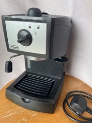 DeLonghi Espresso Machine | 咖啡機 連配件 可打奶泡