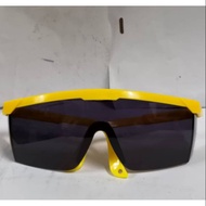 Safety eyewear black