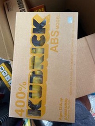 kubrick yellow 400% ABS mobel
