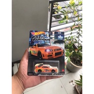 Hotwheels Premium FNF Nissan Skyline R34 (free protector)