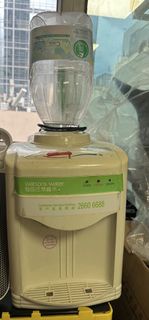 Watsons 屈臣氏冷熱飲水機