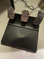 Thrustmaster T300腳踏