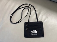 Supreme The North Face Expedition Travel Wallet Black FW18  card holder 黑色 證件包 小銀包