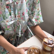 荷葉邊前綁帶上衣：薄荷小姐