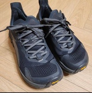 Altra Olympus 5 US 7 UK 6 EU 40 (not HOKA/ Salomon/ Topo/ Scott/ Norda)