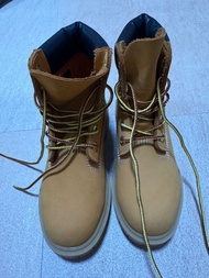 Timberland boots 經典黃 boots
