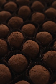 杜拜巧克力開心果球 l 四入禮盒