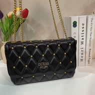 กระเป๋าสะพายข้าง Guess 9.5 นิ้ว