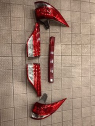 Toyota Previa/Estima 原廠尾燈 9成新，一齊操作正常