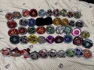 BeybladeX 爆旋陀螺 退坑出售 連陀螺箱、電動盤、通行證 紫色爆刃大劍 透龍 金獅 獨角馬