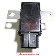 Genuine Ford Transit master fuse relay, Transit car battery master fuse code 8C1910B728AA Pham Van A