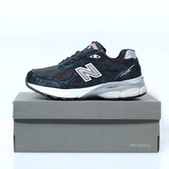 Sepatu NB 990v3 Black White