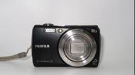 黑色 Fujifilm FinePix F100fd 相機 CCD數位相機 富士 老相機 冷白皮 小紅書 正負片效果