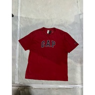 GAP T-shirt