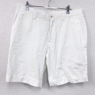 白色古著Polo Ralph Lauren 短褲。
