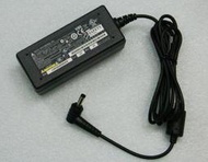 ☆【全新 GIGABYTE 技嘉12V 3A 36W 原廠變壓器】☆ M912 M1022 T1028 T1000 T1005 M1005