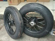 PAKET BAN CLASSIC KLASIK BOBBER JAPSTYLE SUPER JUMBO BAN400/450RING 17 DAN Velg TAPAK LEBAR 300/35