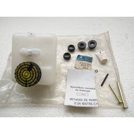 Peugeot 406 D8 Brake Fluid Reservoir