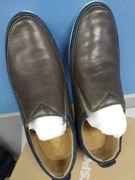 全新HUSH PUPPIES 男裝皮鞋