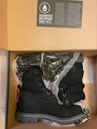 (99.9% new, only wear once) Timberland premium waterproof boot / black nubuck (size 8.5 / EU39.5)