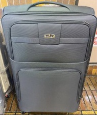 32寸超大容量 旅行箱旅行喼行李箱行李喼 移氏留學必備 5輪承托  large volume 32inch baggage suitcase luggage   密碼鎖  $599