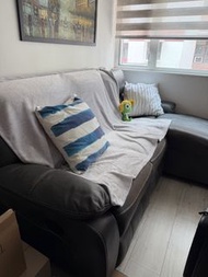芝華仕 Cheers 三座位 sofa 使用7年 小用但皮自己損耗