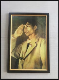 Hiasan dinding lukisan cetak jendral Sudirman plus bingkai UK 35x52cm