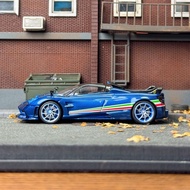 CM Model 1: 64 Pagani Pagani Huayra Tricolor Flag Huaya Alloy Car Model