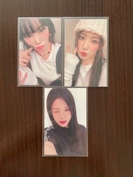 Lesserafim 特典卡+專