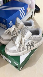 MLB 波鞋 紐約洋基隊 CHUNKY LINER MID BASIC NEW YORK YANKEES灰色