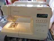 2手勝家縫紉機裁縫機7210型(2用型附電源線+踏板+外殼+配件)過電及縫紉正常)會逐日調整價格