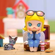 Molly Keen On Travelling Figurine