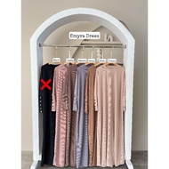 Emyra Dress