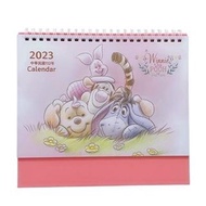 迪士尼 Disney Winnie The Pooh 正版 2023 家居 桌上 座檯 線圈 月曆 日曆 年曆 桌曆 枱曆 台灣假期 繪本圖 小熊維尼 (朋友們)