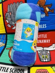 （代購賣$2xx）正版現貨看圖下單 🔥pink frog baby shark毯子 baby shark冷氣被 baby shark小被被 兒子生日禮物 小學生禮物 幼稚園學生獎勵禮物 ☝️尺寸、圖案