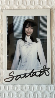 日本女優河北彩花簽名拍立得