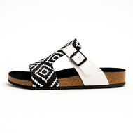 Sandal Wanita Motif Etnik Borneo Hitam Putih – Sandal Casual Stylish Kekinian Outsole Karet Anti Se