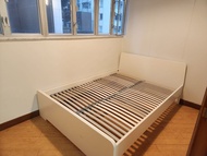 IKEA queen size bed frame 白色床架