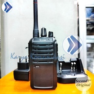 HT SEKEN ICOM IC-F4003 VHF BEKAS 350-390 MHZ
