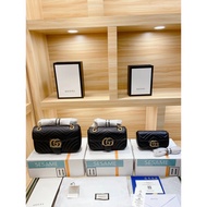 GUCCI GUCCI Marmont Series Classic Wave Pattern GG Heart Chain Bag GUCCI Shoulder Bag GG Underarm Ba