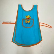 熊仔 小朋友 圍裙 圍兜 飯衣 飯衫 飯兜 嬰幼兒 嬰兒 小孩 畫畫 bear creative club paint painting draw drawing messy play messypl